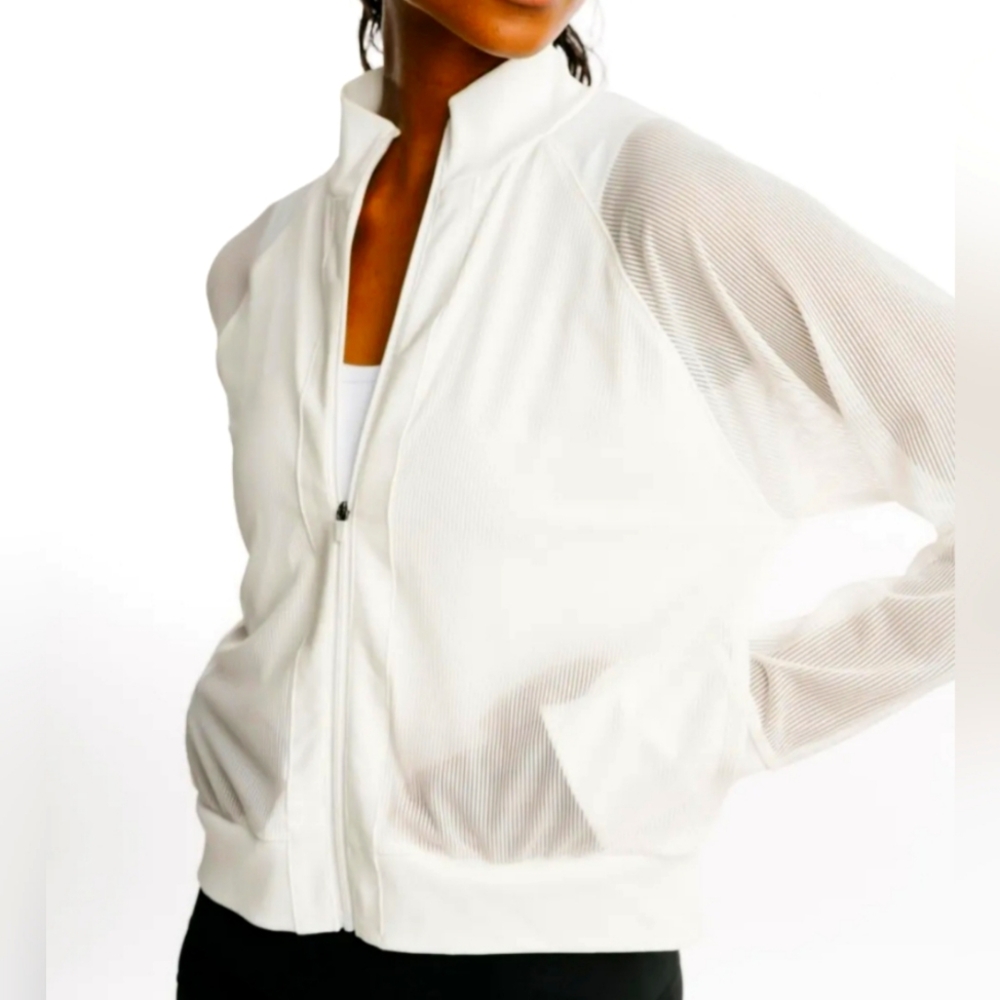 Zyia Dominicana Ribbed Jacket